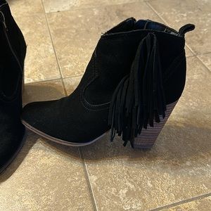 Women’s black suede booties with fringe